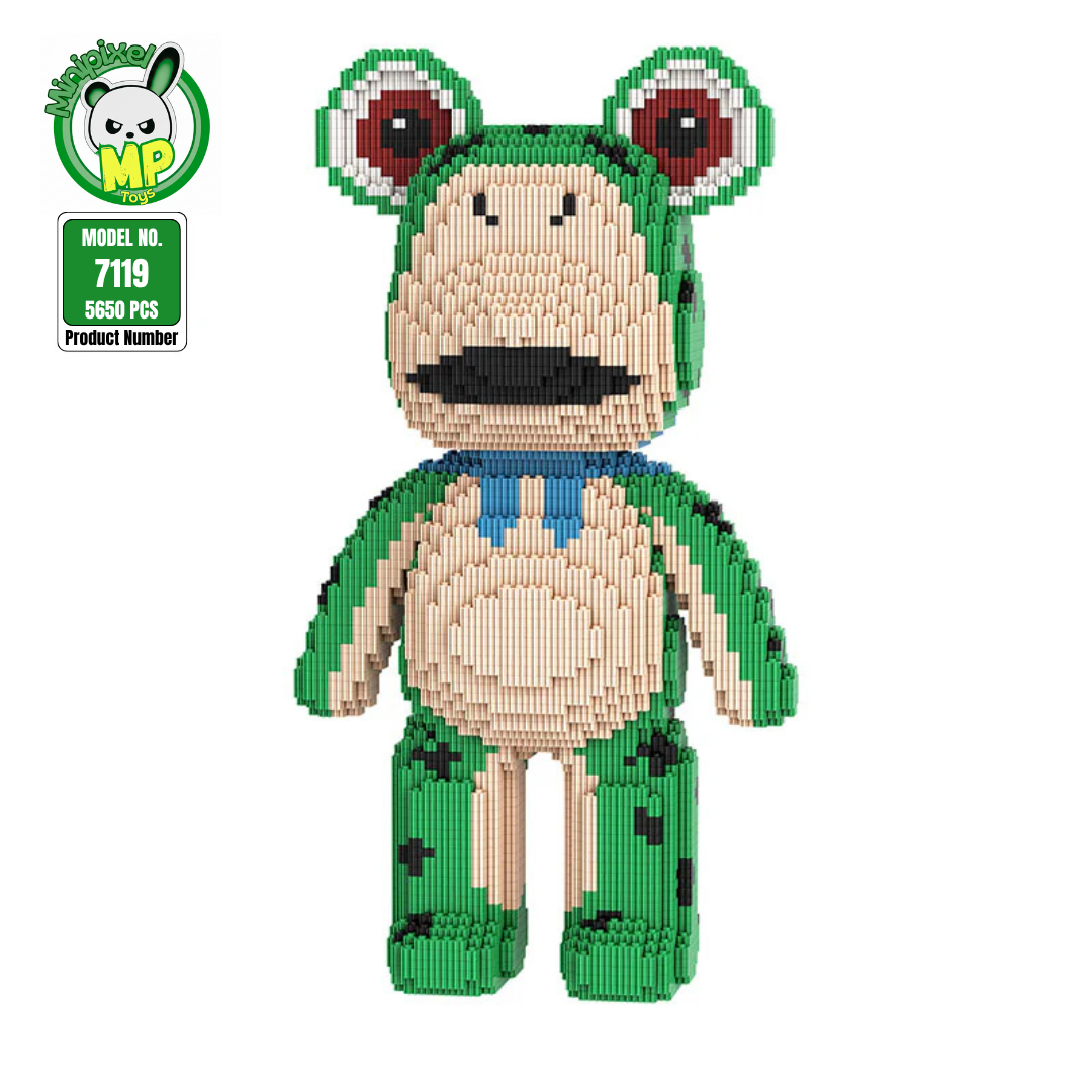 MPIN 7119 | Zombie Cosplay: Internet-Famous Frog Bear DIY Building Block Set (5,650 Pcs) - 43cm